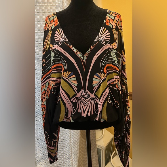 Free People “Beneath the Sea” Batman Wing Top Blouse - Picture 3 of 16
